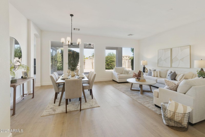 24-web-or-mls-dlb_7583-dlb_7587