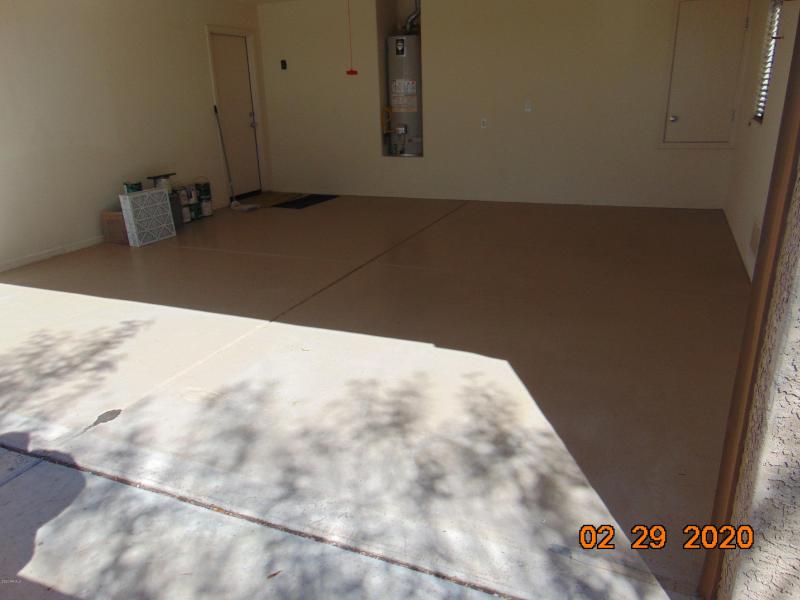 epoxy coated garage floor