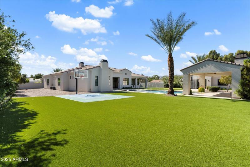 Sport court & Ramada