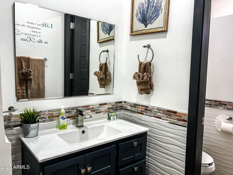 Bedroom 4 Ensuite Bathroom