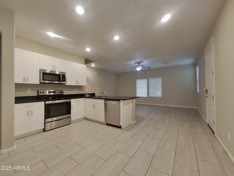 3_pc_T8MbZnDHtg_hjYXh4PVfh_layout_0