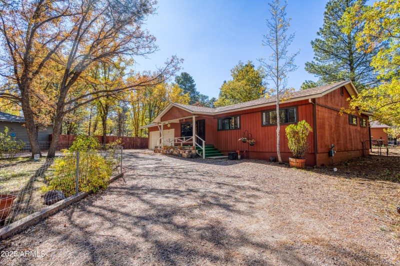 PAX_8887_AuroraHDR2019-edit-Edit