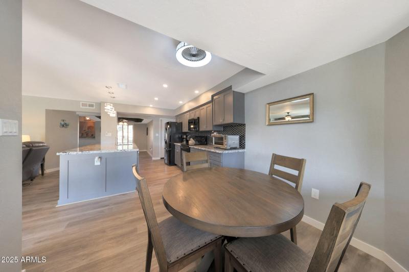 Eat In Kitchen Space