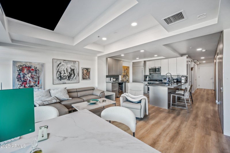 8-7167ERVD4008-ocupix