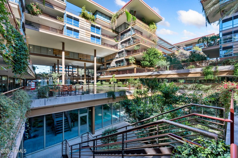 5-OptimaCamelview-ocupix-Comm