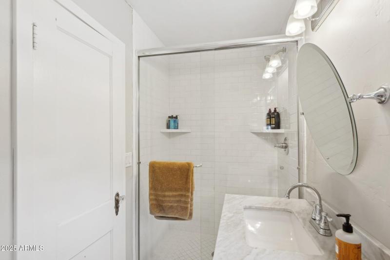 22-web-or-mls-1110-w-heatherbrae-dr