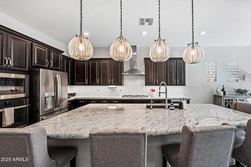 19-web-or-mls-19-1925EGS-ocupix-SEQ-FS