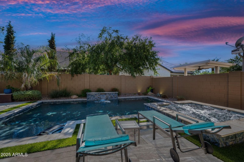 32-web-or-mls-32-1925EGS-ocupix-SEQ-FS