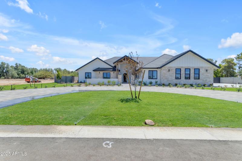 57_0148_a4m_cloud creek