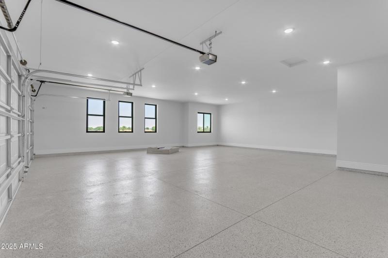 91_0253_a4m_cloud creek