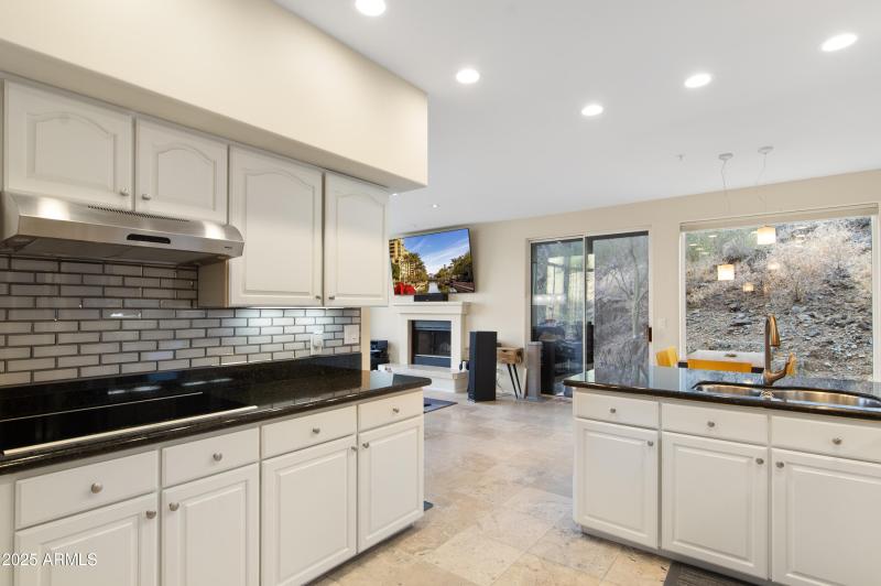 Ton of Counter Space