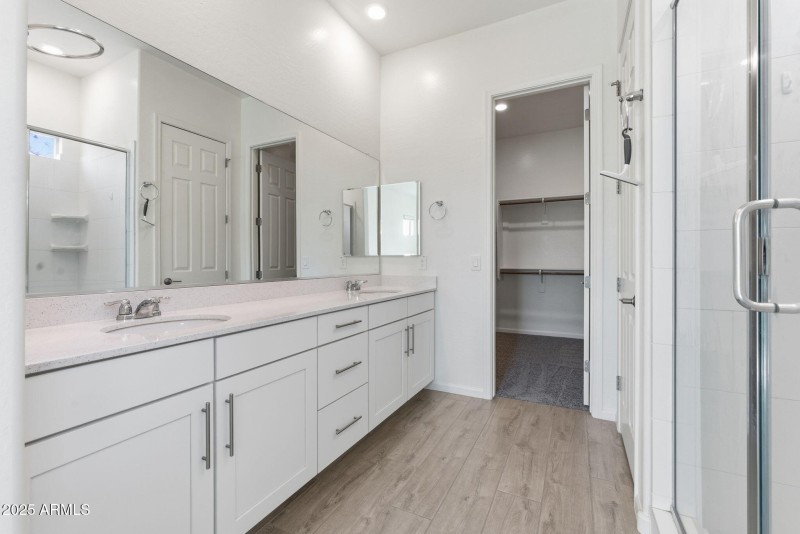 13-web-or-mls-389A0124 Ruben Ortiz