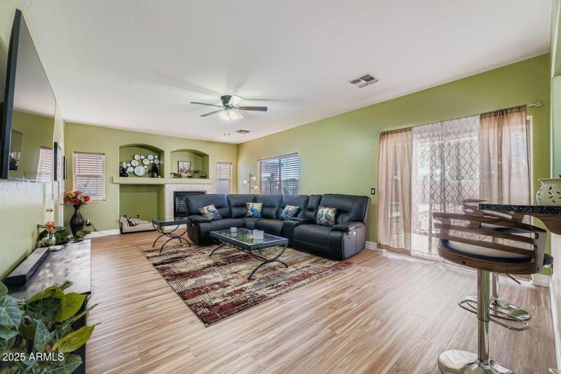 14626 N 132nd Ave - Web Quality - 005 -