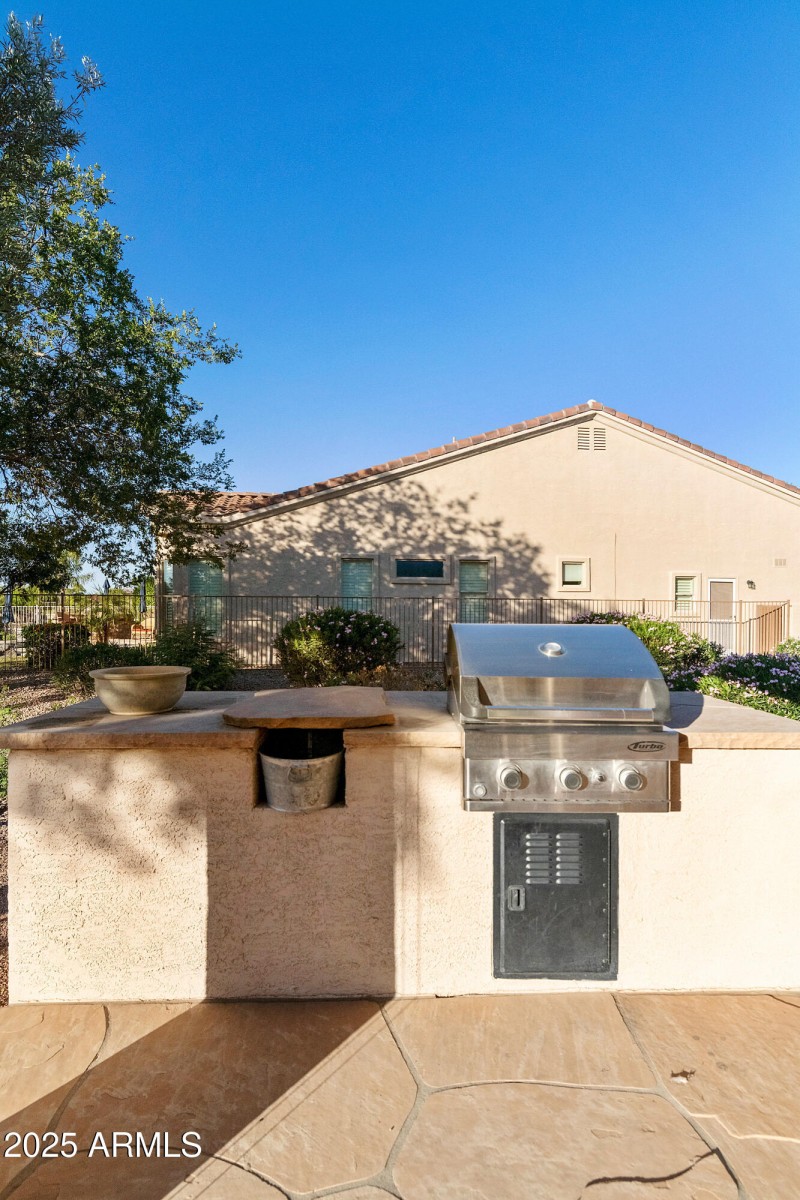 4527 E Sycamore Ct Gilbert AZ-print-028-