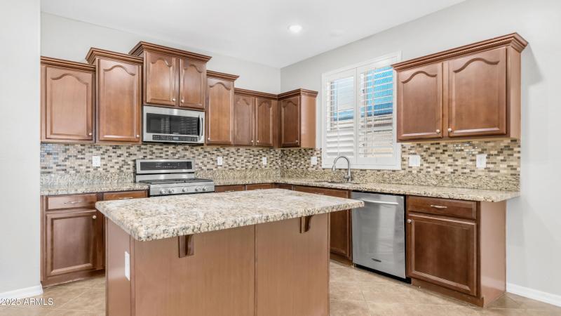 2743 N 144th Dr (24)