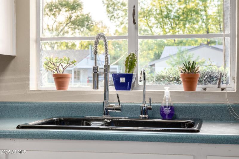 Abundant Natural Light