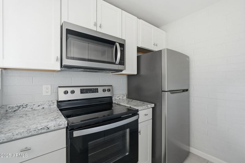 6-web-or-mls-003_ListerPros