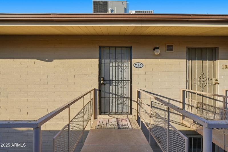 4-web-or-mls-001_ListerPros