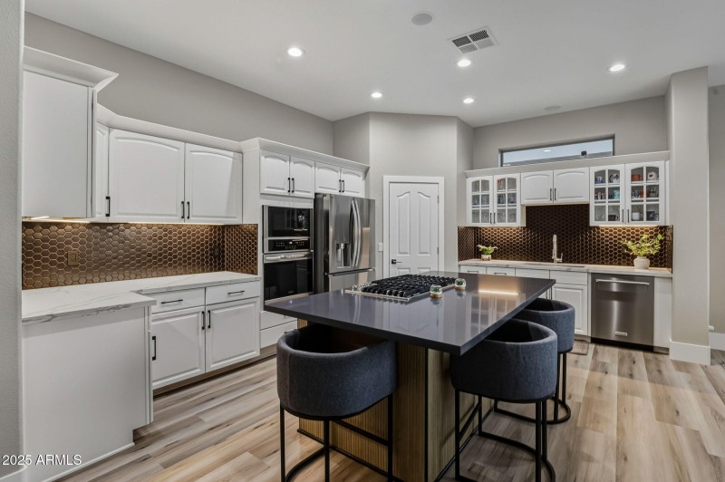 39-web-or-mls-18422 N 14th St Phoenix, A