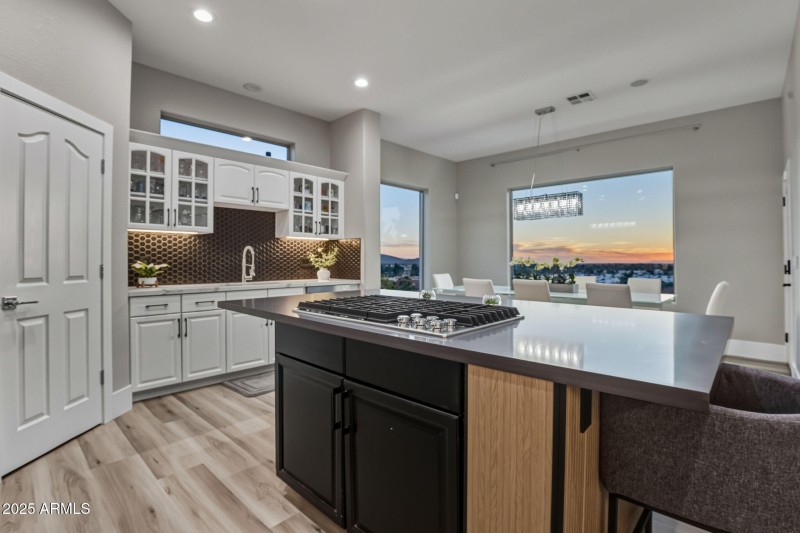 42-web-or-mls-18422 N 14th St Phoenix, A