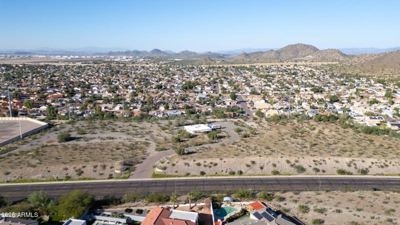 119-web-or-mls-18422 N 14th St Phoenix,