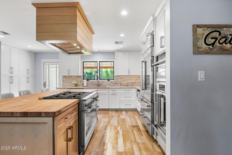 BDE75374-5485-4F5C-87D5-33EC4FF2A4F1