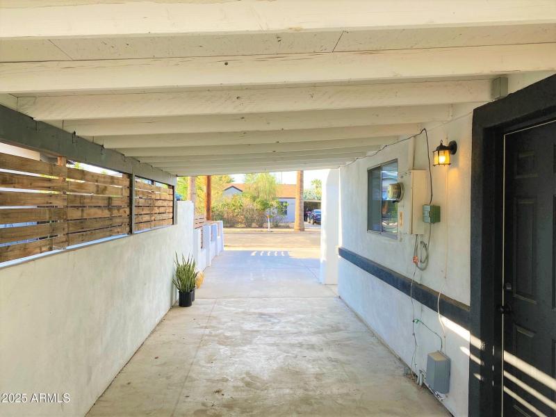 Roosevelt 2 carport edit