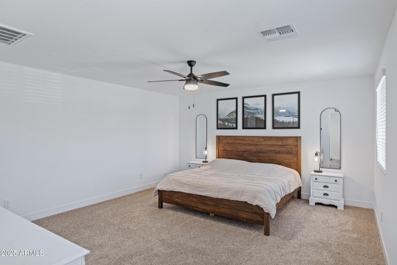 14233 W Cottontail Ln-28