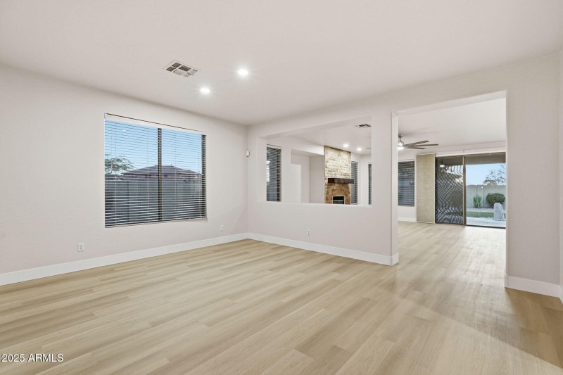 5-web-or-mls-007_ListerPros