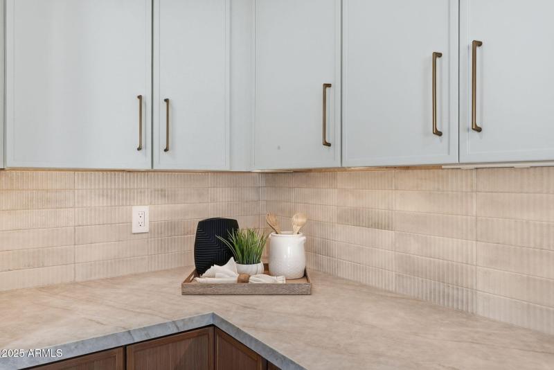 12-web-or-mls-013_ListerPros