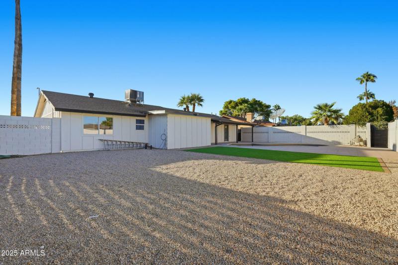 49-web-or-mls-050_ListerPros