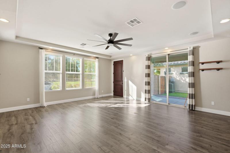 6-web-or-mls-007_ListerPros