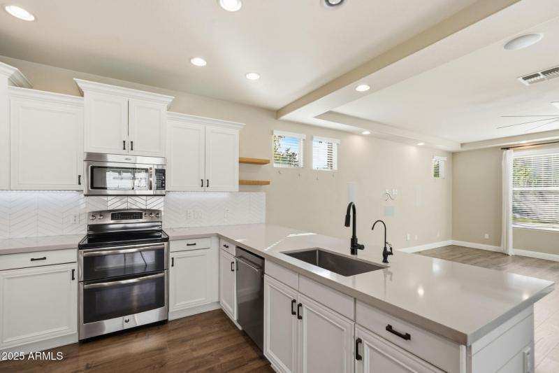 9-web-or-mls-010_ListerPros