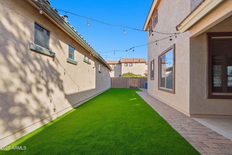 37-web-or-mls-038_ListerPros