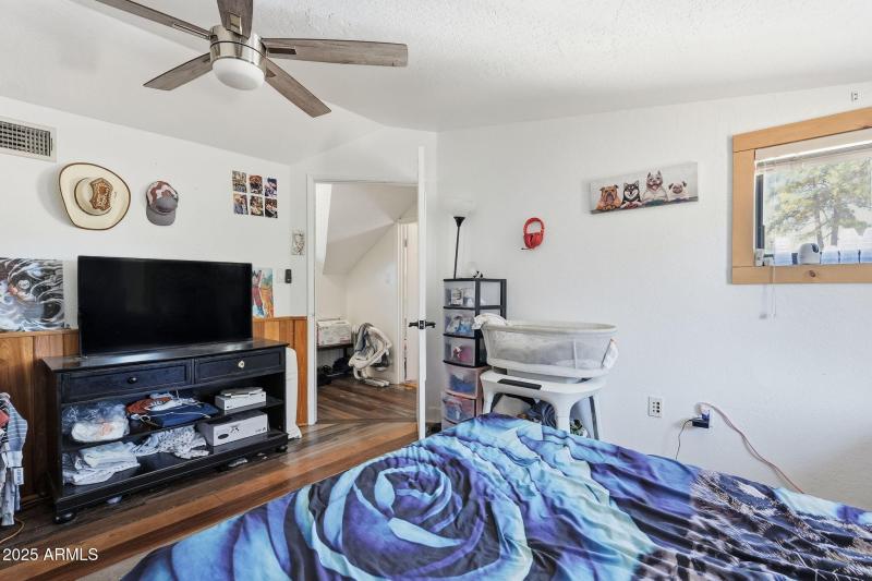 23-web-or-mls-021_ListerPros