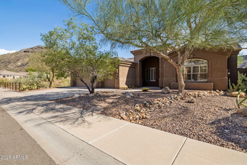 2-web-or-mls-13945-e-gail-rd