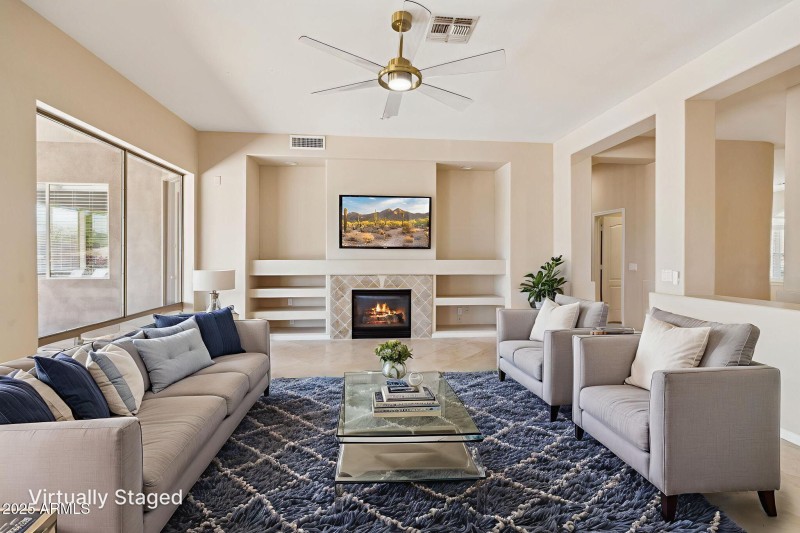 14-web-or-mls-13945-e-gail-rd