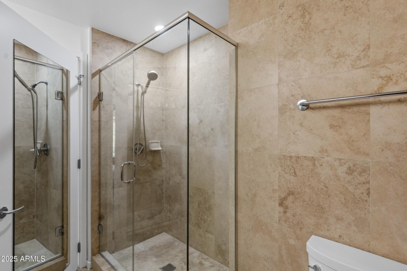 7131 E Rancho Vista Dr #4007-15