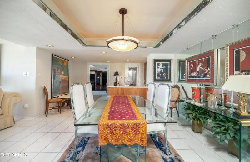 06 Dining room with Entry and Primary ea