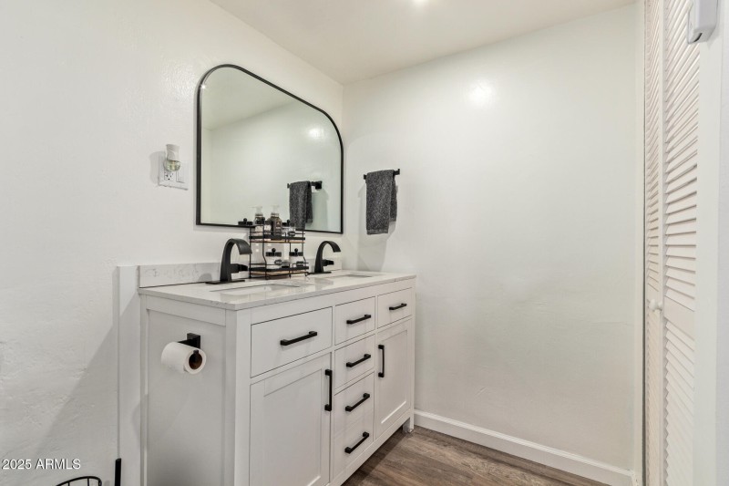 Primary Bath - 9th St