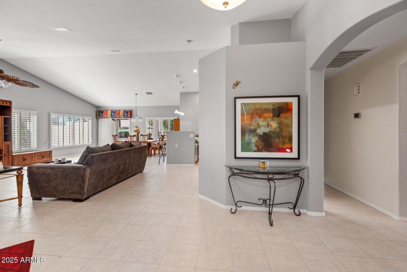 3022 N 148th Ave Reshoot Entry to Grt Rm