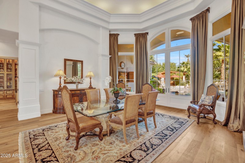 Formal Living Room/Dining