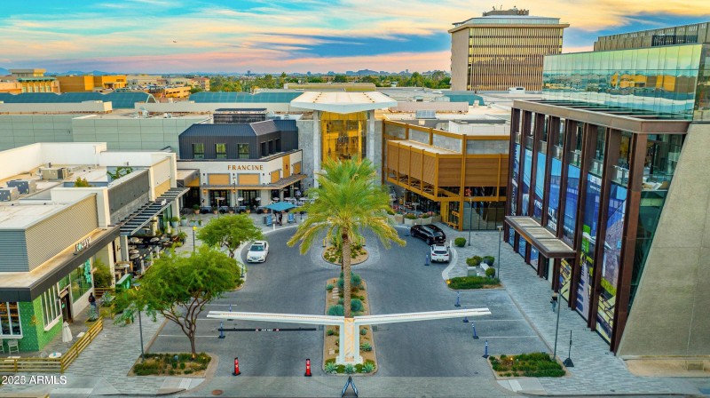 Camelview x - Aerial Fashion Square Luxu