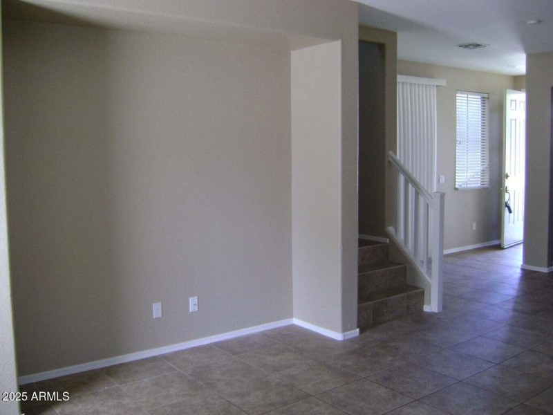 20130820160331066467000000-o