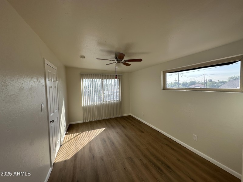 92e3e9d29ed11b2a-photo