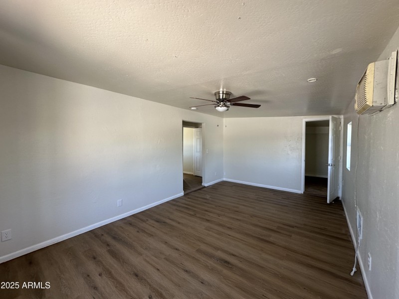 faf62ce6ad12d4bc-photo