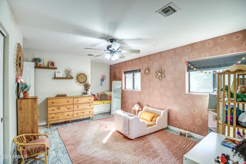 Bedroom 3 has a Reading Nook