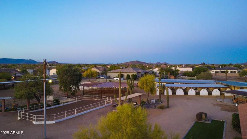 East Barns, Arenas and Grounds