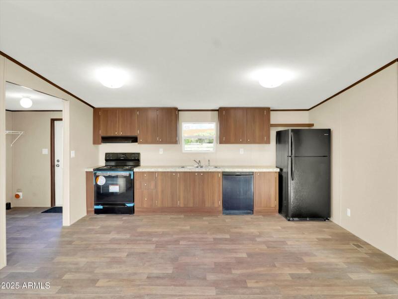 06-19500 Gregory Street Unit 16-6