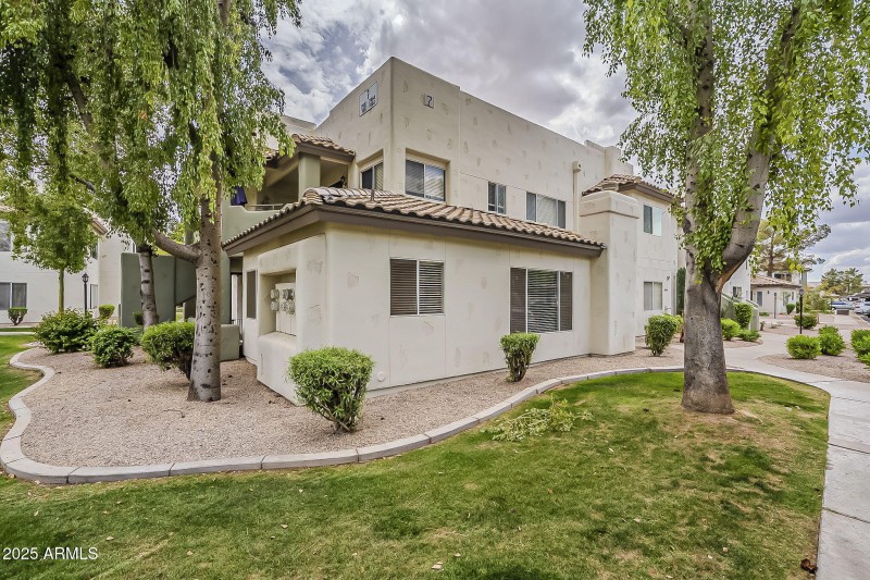 51-web-or-mls-Ray-39